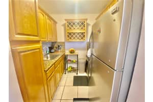 100 NW 204th St APT 15, Miami Gardens, FL 33169, Sold 07/22/22