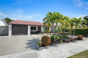 3215 SW 2nd Ct, Deerfield Beach, FL 33442, Sold 06/09/22