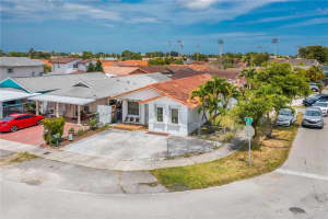 4241 W 10th Ave, Hialeah, FL 33012, Sold 08/17/22