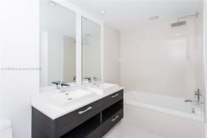 55 SW 9th St, Miami, FL 33130, Sold 03/03/23
