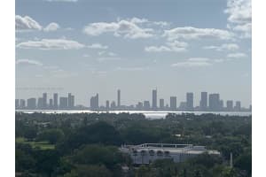 2899 Collins Ave APT 1726, Miami Beach, FL 33140, Sold 09/09/22