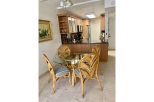 2899 Collins Ave APT 1726, Miami Beach, FL 33140, Sold 09/09/22