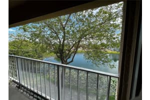 8460 SW 154th Cir Ct APT 133, Miami, FL 33193, Sold 07/13/22