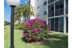 1024 SE 4th Ave APT 305, Dania Beach, FL 33004, Sold 06/08/22