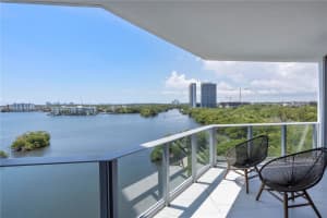 17111 Biscayne Blvd Unit 804, Aventura, FL 33160, Sold 09/13/22