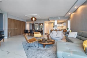 17111 Biscayne Blvd Unit 804, Aventura, FL 33160, Sold 09/13/22