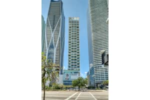 1040 Biscayne Blvd APT 2108, Miami, FL 33132, Sold 08/22/22