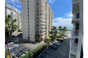 1440 Brickell Bay Dr APT 509, Miami, FL 33131, Sold 05/16/22