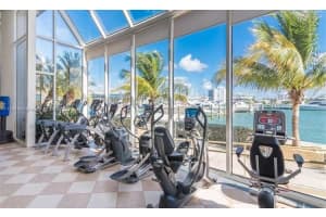 7601 E Treasure Dr APT 1903, North Bay Village, FL 33141, Sold 09/09/22
