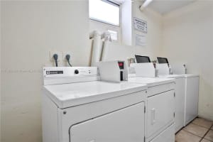 4550 NW 9th St #417, Miami, FL 33126, Sold 06/01/22