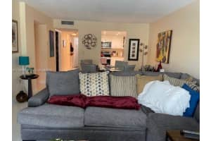 210 Seaview Dr APT 207, Key Biscayne, FL 33149, Sold 07/18/22