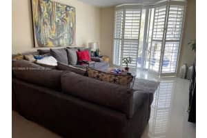 210 Seaview Dr APT 207, Key Biscayne, FL 33149, Sold 07/18/22