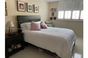 210 Seaview Dr APT 207, Key Biscayne, FL 33149, Sold 07/18/22