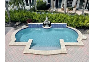 3651 NE 200th St, Miami, FL 33180, Sold 09/20/22