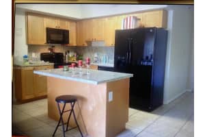 910 SW 129th Pl APT 101, Miami, FL 33184, Sold 06/24/22