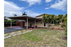 822 NW 12th Ave, Dania Beach, FL 33004, Sold 05/23/22
