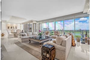 20281 E Country Club Dr, Aventura, FL 33180, Sold 06/22/22