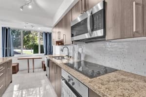 250 180th Dr APT 155, Sunny Isles Beach, FL 33160, Sold 07/19/22