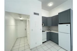 1915 Brickell Ave, Miami, FL 33129, Sold 06/14/22