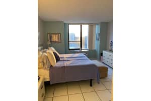 3505 S Ocean Dr APT 804, Hollywood, FL 33019, Sold 06/24/22