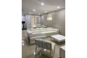 10712 NW 75th Terrace #1, Doral, FL 33178, Sold 07/15/22