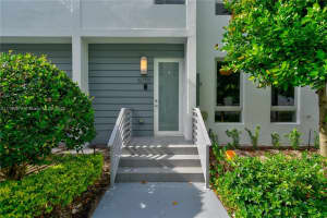 9173 NW 33rd St, Doral, FL 33172, Sold 06/06/22