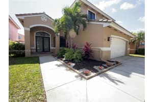 4921 SW 152nd Ave, Miramar, FL 33027, Sold 07/01/22