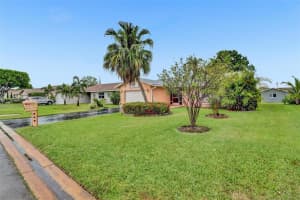 7024 NW 101st Ave, Tamarac, FL 33321, Sold 06/03/22