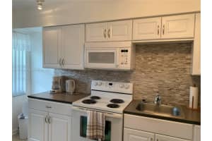 1150 Atlantic Shores Blvd APT 612, Hallandale Beach, FL 33009, Sold 05/27/22
