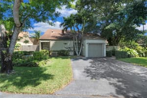 9635 SW 74th St, Miami, FL 33173, Sold 06/21/22