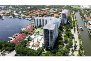 3640 Yacht Club Dr APT 608, Aventura, FL 33180, Sold 06/21/22