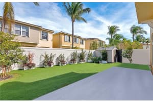 21221 NE 31st Pl, Aventura, FL 33180, Sold 08/12/22