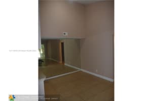 5628 Rock Island Rd APT 195, Tamarac, FL 33319, Sold 06/24/22