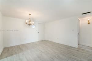6886 N Kendall Dr APT D305, Pinecrest, FL 33156, Sold 06/10/22
