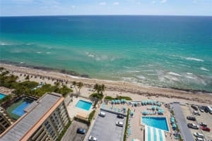 3140 S Ocean Dr APT 2406, Hallandale Beach, FL 33009, Sold 08/22/22