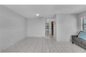 5835 W 20th Ave Apt 109, Hialeah, FL 33012, Sold 06/06/22
