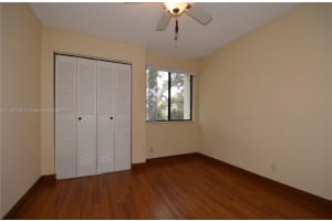 302 City View Dr, Fort Lauderdale, FL 33311, Sold 05/31/22
