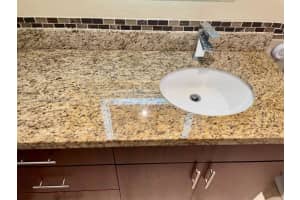 3180 S Ocean Dr APT 122, Hallandale Beach, FL 33009, Sold 06/20/22
