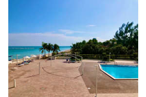 3180 S Ocean Dr APT 122, Hallandale Beach, FL 33009, Sold 06/20/22