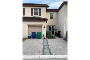 16959 SW 92nd St, Miami, FL 33196, Sold 06/13/22