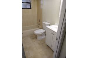 10370 SW 220th St APT 128, Cutler Bay, FL 33190, Sold 08/30/22