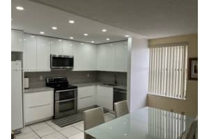 20401 NE 30th Ave Apt 420-8, Aventura, FL 33180, Sold 08/12/22