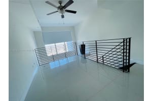 60 SW 13th St Apt 2813, Miami, FL 33130, Sold 08/19/22