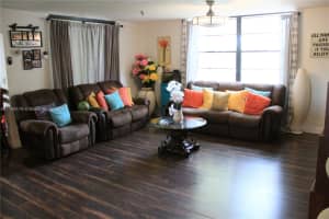 671 NE 195th St #229e, Miami, FL 33179, Sold 06/17/22