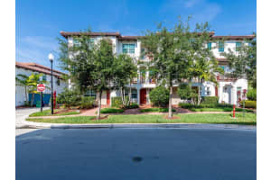 2811 SW 120th Terrace, Miramar, FL 33025, Sold 06/09/22