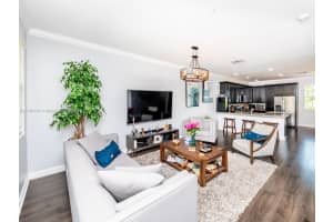 2811 SW 120th Terrace, Miramar, FL 33025, Sold 06/09/22