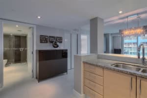 2101 Brickell Ave APT 1104, Miami, FL 33129, Sold 07/14/22