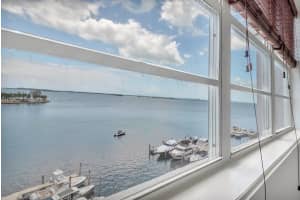 801 Brickell Bay Dr APT 870, Miami, FL 33131, Sold 06/16/22