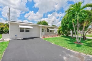 2401 NW 82nd Way, Sunrise, FL 33322, Sold 06/08/22