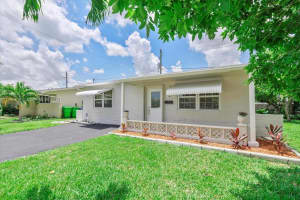2401 NW 82nd Way, Sunrise, FL 33322, Sold 06/08/22